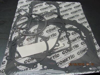 C8072 1973 to 1980 Kawasaki Z1, KZ900 and KZ1000 Cometic bottom