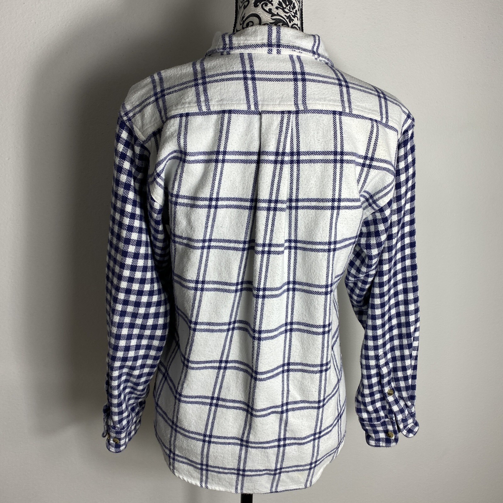 The Limited Split Pattern Plaid Gingham Button Do… - image 4