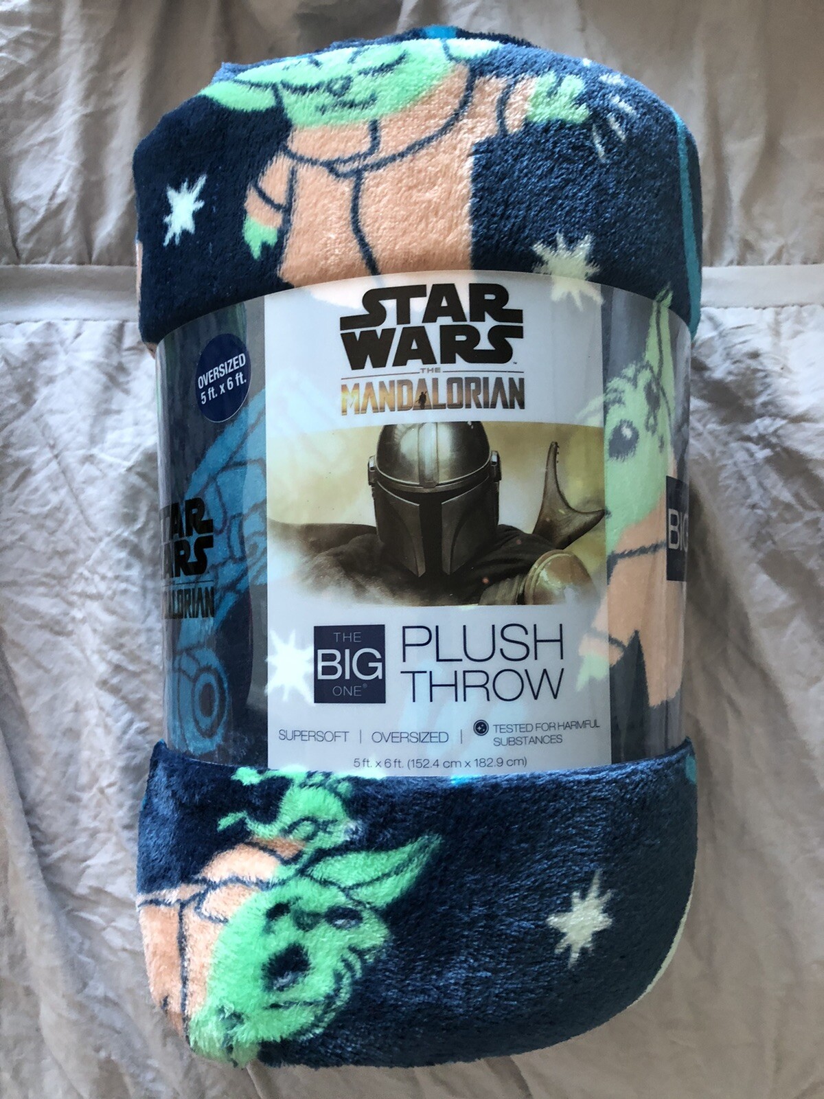 NWT Star Wars Baby Yoda The Big One Oversized throw blanket 5ft X 6ft