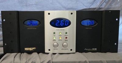 Monster Power Signature AVS2000 voltage stabilizer. All LED lights work. *PARTS*