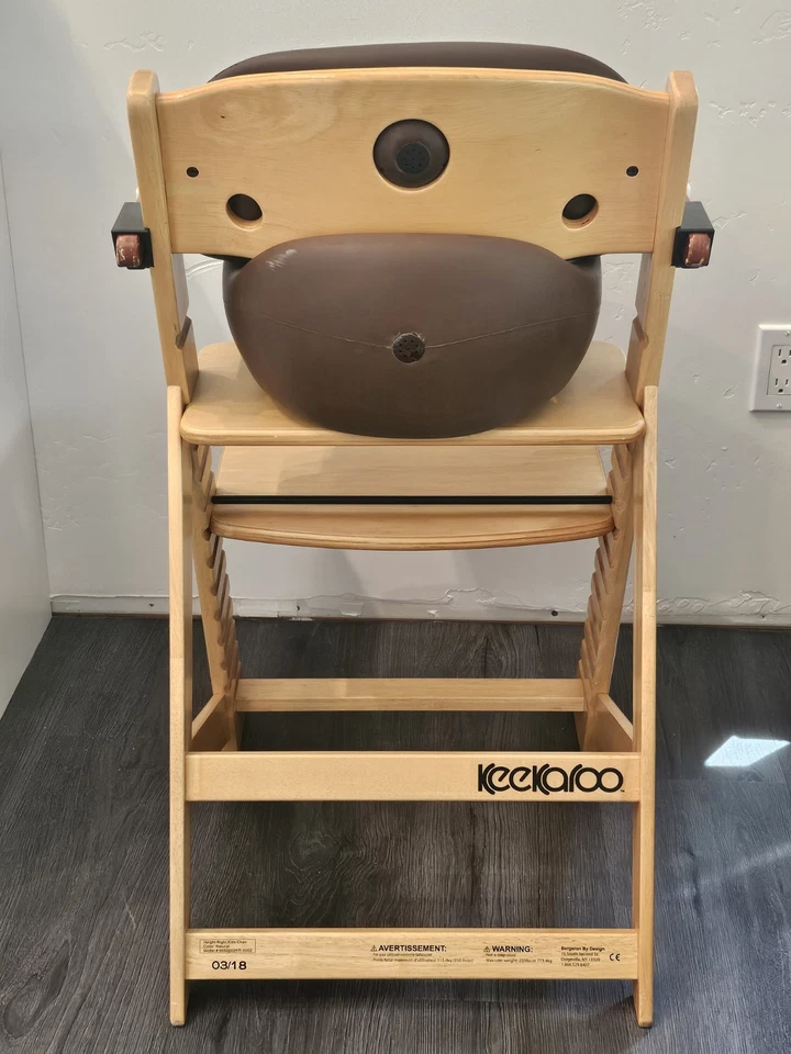  USADO KEEKAROO Altura Ajustable Derecha Infantil Madera Silla Alta Café Booster Correa Foto 3 de 4