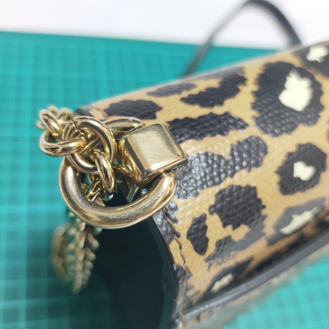 Leopard pattern FURLA crossbody chain shoulder bag - image 6