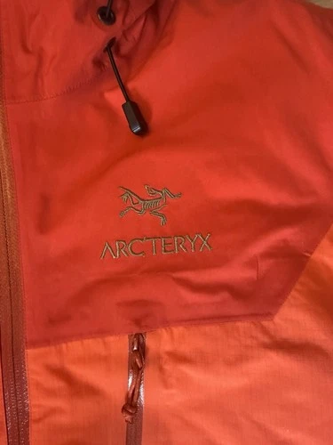 Arc'teryx Theta AR Gore-Tex Pro Primaloft Hooded Full Zip Jacket Men's M image 2