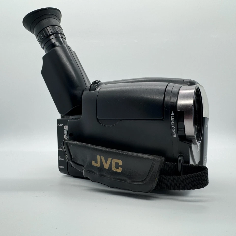 JVC GR-AX760E Compact VHS Camcorder Video Camera w AC Adapter Tested Working - Image 4 of 4