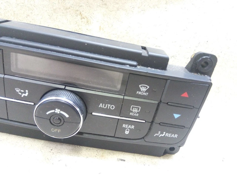 Control de clima de temperatura automático 55111236AF para Dodge Caravan 11-20 b166-201698 Foto 3 de 4