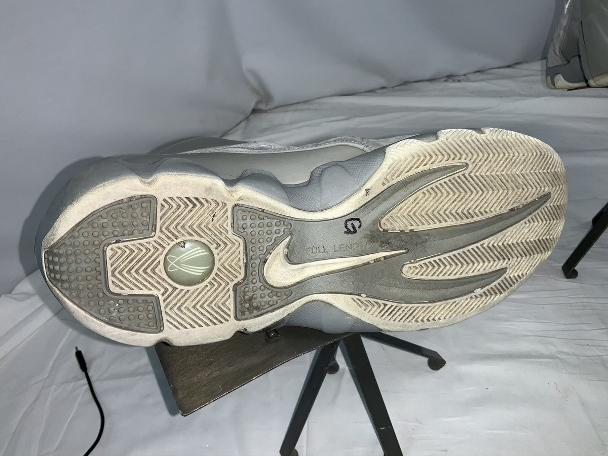 Nike Air Flight 2004 Sz 10.5 Gray High Top Shoes 040810 011