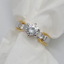 Vintage 2 Tone 3 Stone CZ Gold Plated Engagement Ring Size 7 1/8 7.125