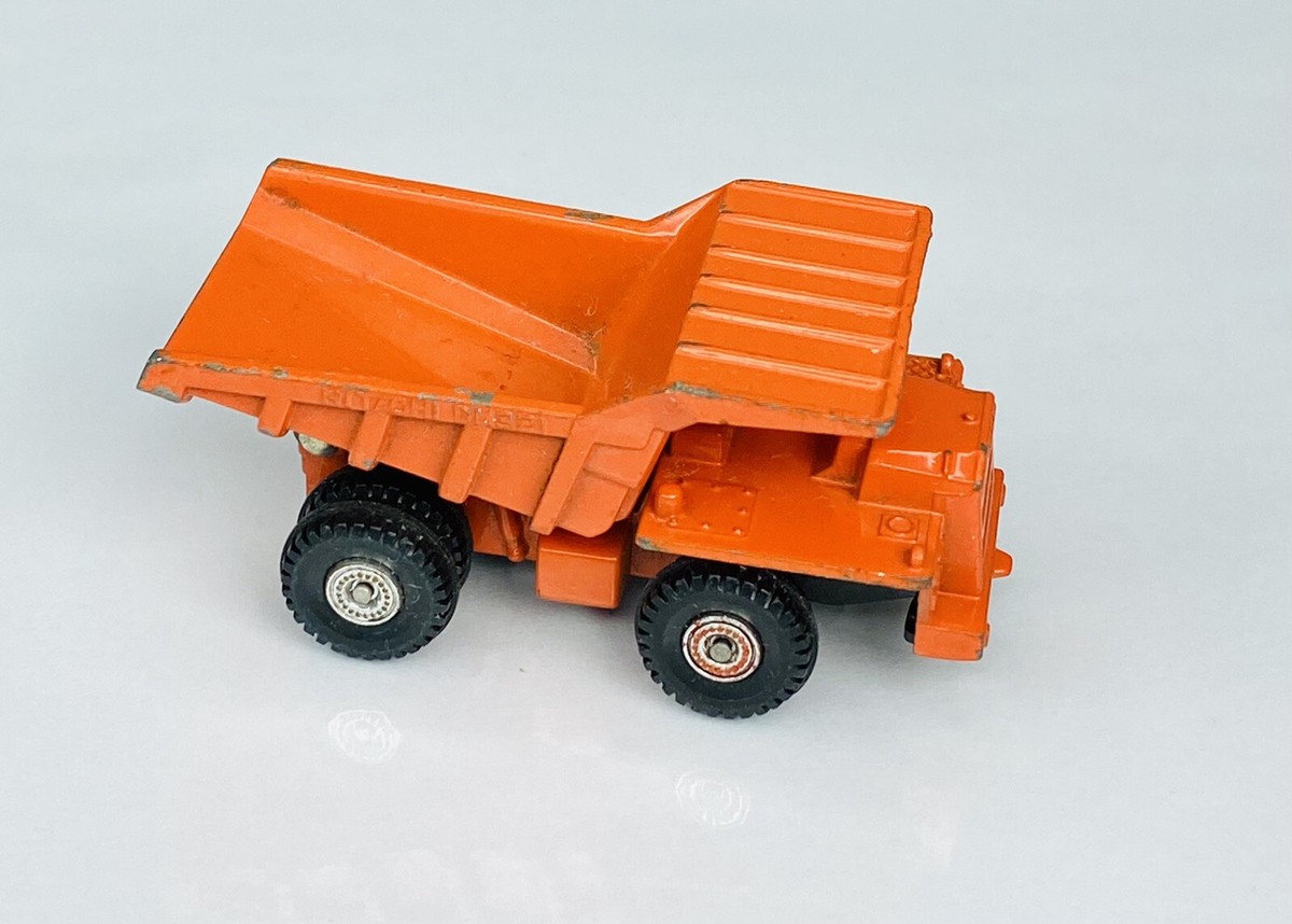 Tomica Hitachi DH321 Quarry Dump Truck Made In Japan Toy Die Cast
