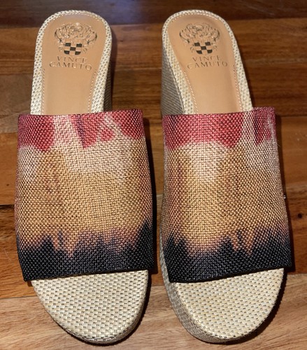 vince camuto gadgen wedge