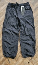Goldwin Pantaloni facili leggeri a vento - Nero - Medium / 3. 32" - 34". Vestibilità rilassata. Nuovo