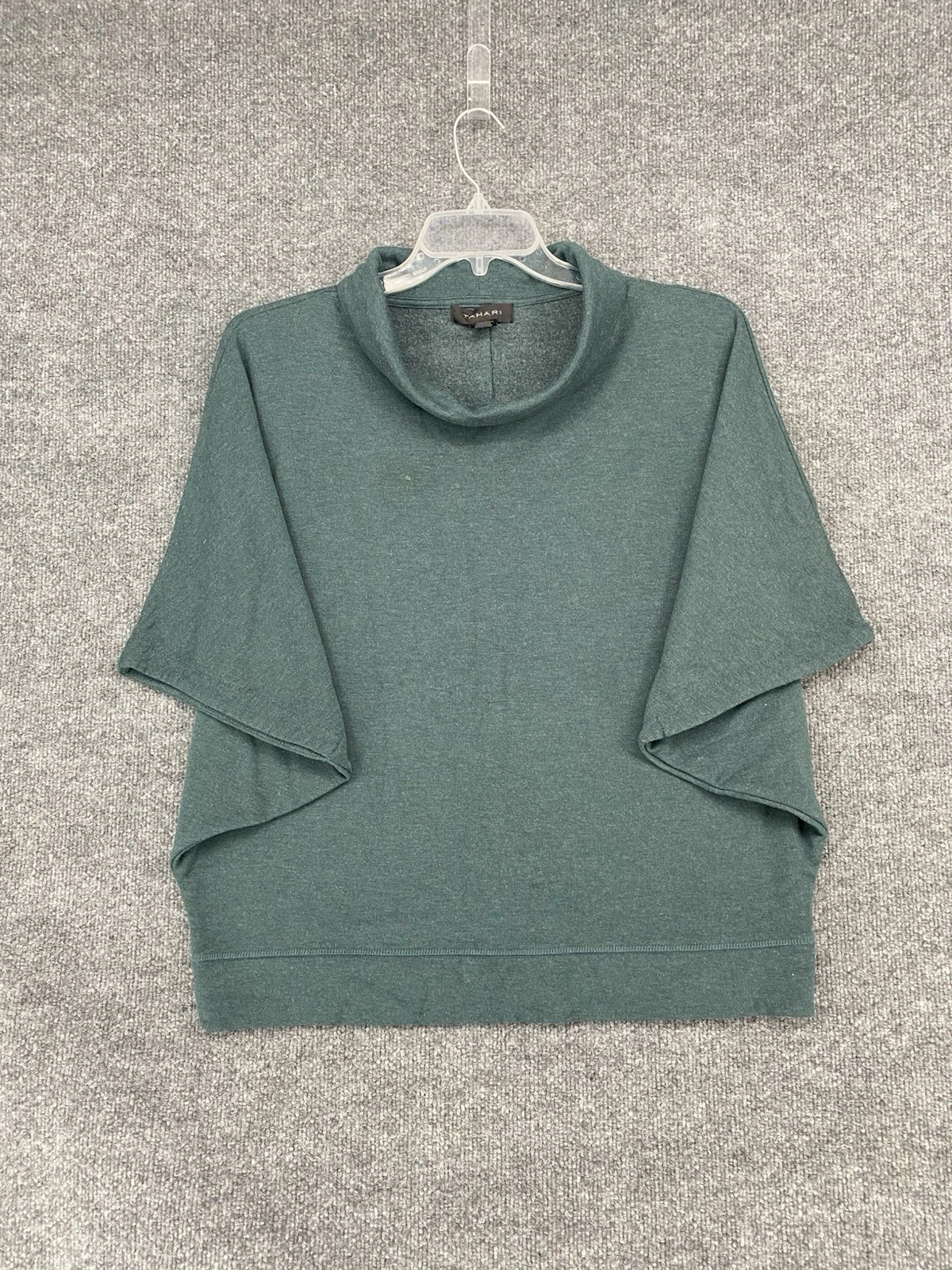 Tahari Green Oversized Turtleneck Poncho Sweater Womens M Comfort Casual Preppy