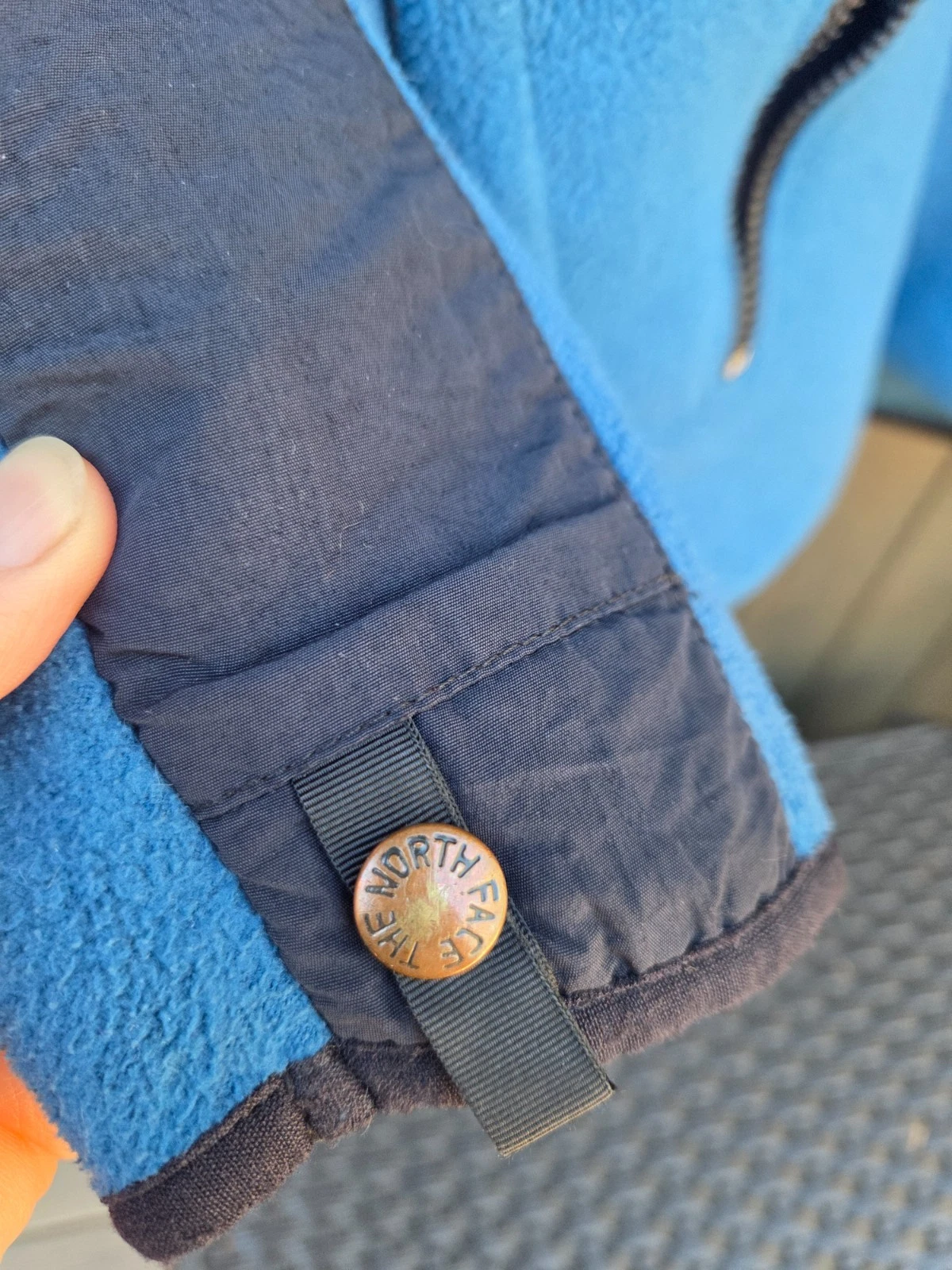Vintage '92 - '93 North Face Denali Men's jacket - product detail image 10