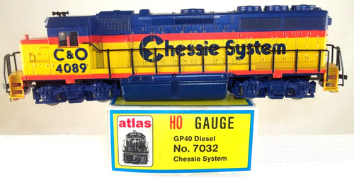 SISTEMA DE AJEDREZ ATLAS ROCO HO 7032 EMD GP40 C&O FUNCIONA OB BONITO USADO | Condition: Used
