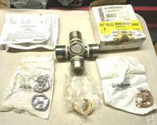 NOS Genuine GM Spicer U-Joint 89059111 - USA Made - Only One Pc.