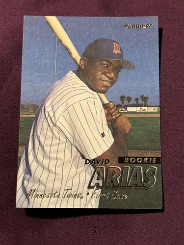 1997 Fleer #512 David Ortiz RC (David Arias on card) Minnesota Twins HOF 2022