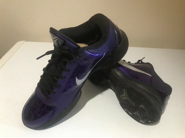 kobe ankle shoes