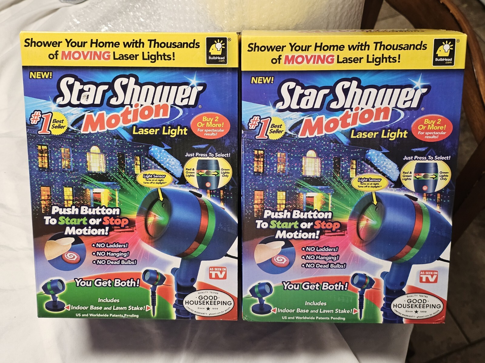 2 NEW Star Shower Motion Laser Christmas Lights Projector MFG Bulb Head