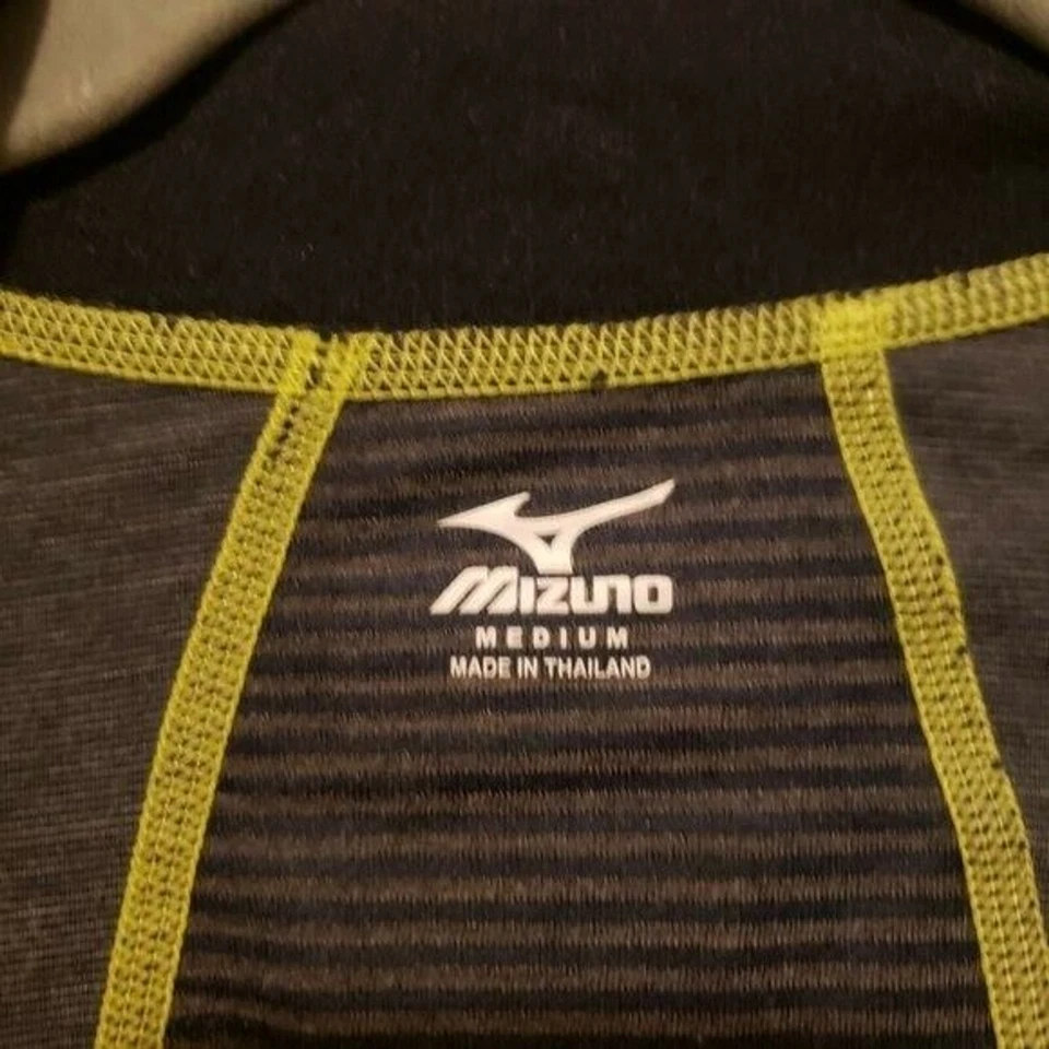 Camisa Atlética Mujer Mizuno Talla M Gris Negra Geométrica Manga Larga Foto 2 de 4