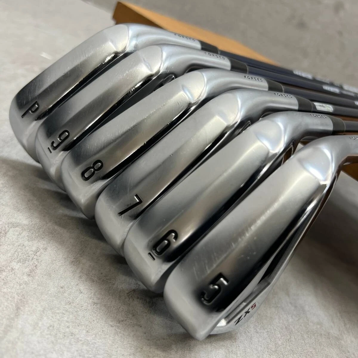 Srixon ZX5 Iron set 5-pw / Diamana 60 S | eBay