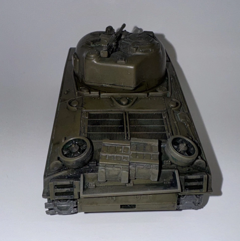 Nuevo tanque Ray modelo plástico Hurricane Sherman Segunda Guerra Mundial Foto 4 de 4