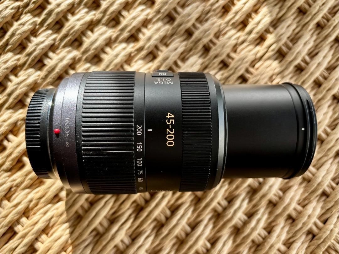 Panasonic Lumix G Vario 45-200mm f/4.0-5.6 Mega O.I.S. Zoom