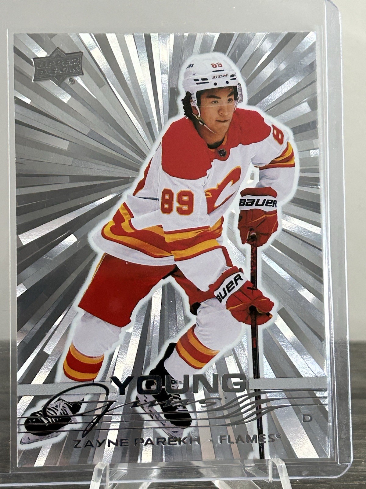 2025-26 Upper Deck series 1 Young Guns Silver Outburst Zayne Parekh Calgary 236