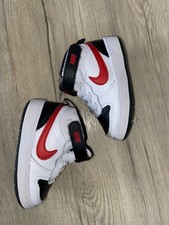 Kinder Nike Court Borough hoher Sneaker Größe 21/ Top Zustand