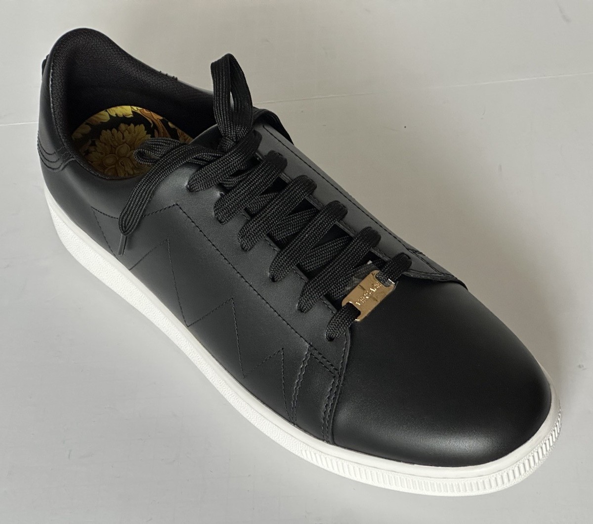 Versace Medusa Men\'s Black Leather Sneakers 9 US (42 Euro) 1016936 NIB Versace Medusa Men main image 2