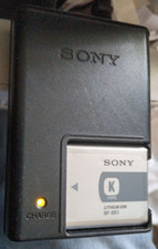 SONY BATTERY CHARGER BC-CSK  Battery NPBK1