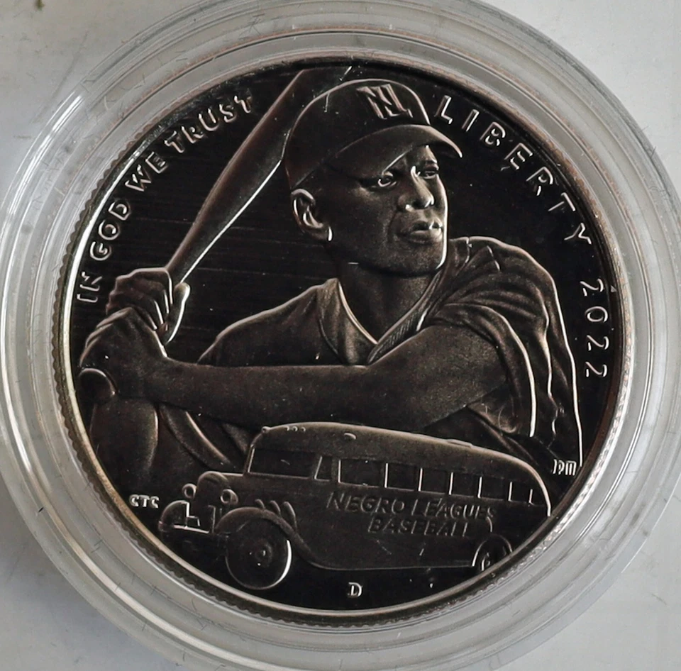 2022 D Negro Leagues Baseball Clad Half Dollar UNCIRCULATED Coin w/ Box and COA - Image 4 of 4