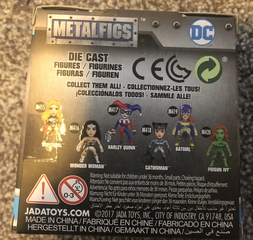 Figura Catwoman 2.5" DC Comics Metalfigs Heavy Metal Die-cast M418 Jada Toys Foto 3 de 4