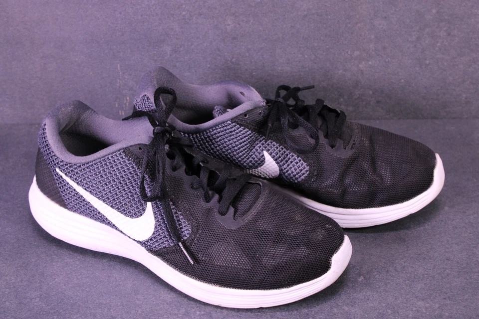Nike Revolution 3 Unisex Sneaker Sportschuhe Gr. 41 schwarz grau Mesh BS155 - Bild 2 von 4