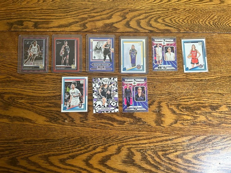 2025 WNBA Donruss Card Lot (9 Cards) Blue Franchise Features, Red, Rookie