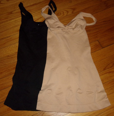 LADIES UNDER WHERE BRAND FULL LENGTH SHAPER   BOX 118G