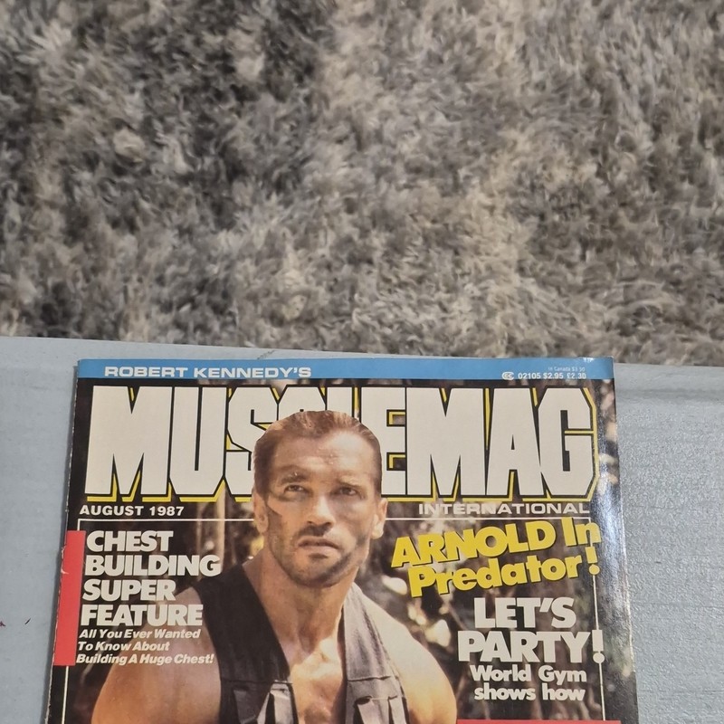 MuscleMag International August 1987 Robert Kennedy Chest Building Arnold