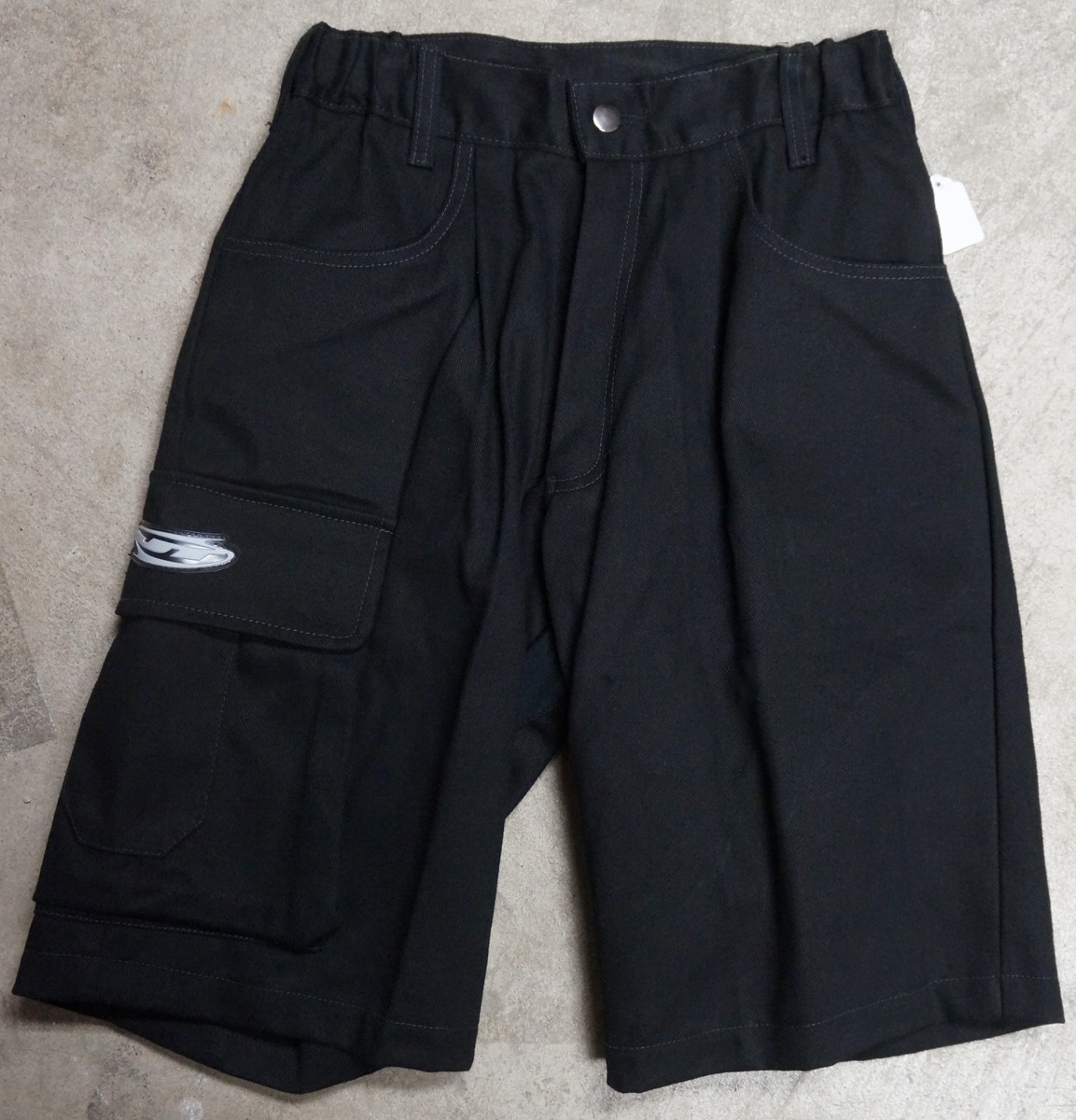 194local Pleated 5-Pocket Short 194 Local 194 pleated, 5 pocket