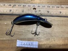 Vintage Unknown fishing lure  (22339)