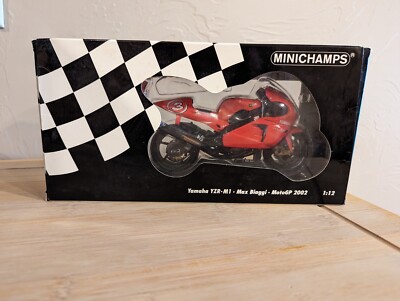 MINICHAMPS Yamama YZR-M1 Max Biaggi MotoGP 2002