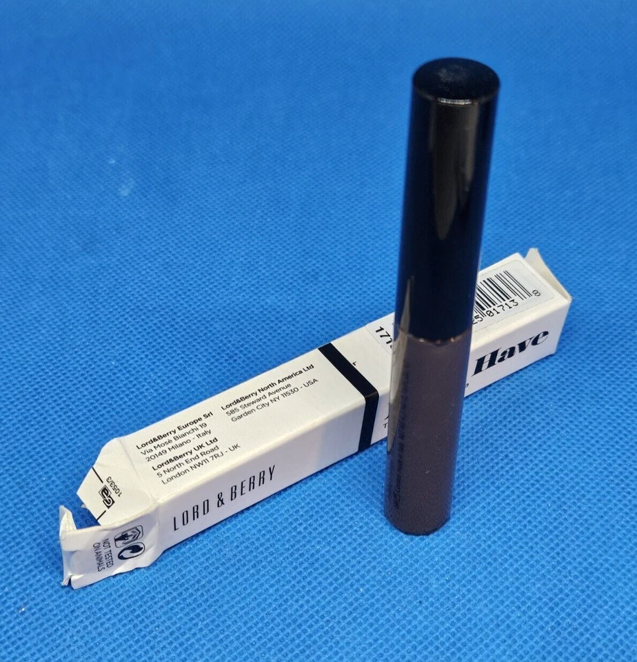 Máscara de pestañas Lord & Berry Must Have Tinted Brow 1713 MAROON 0,16 Fl. oz Foto 2 de 2