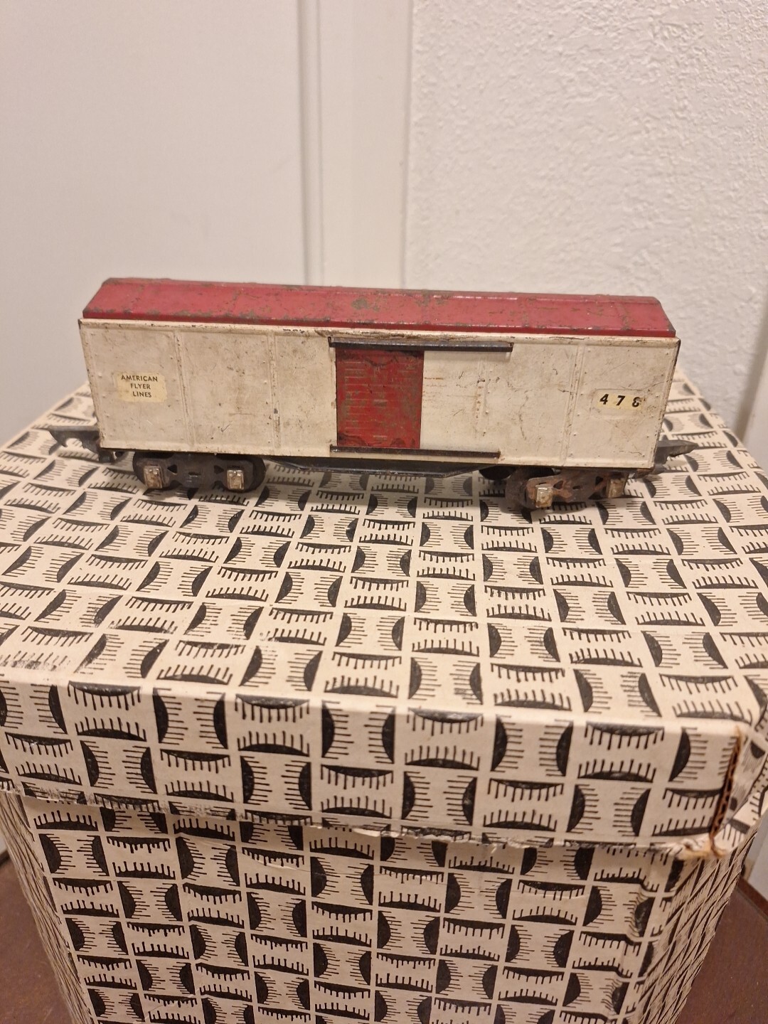 Picture 8 of 24