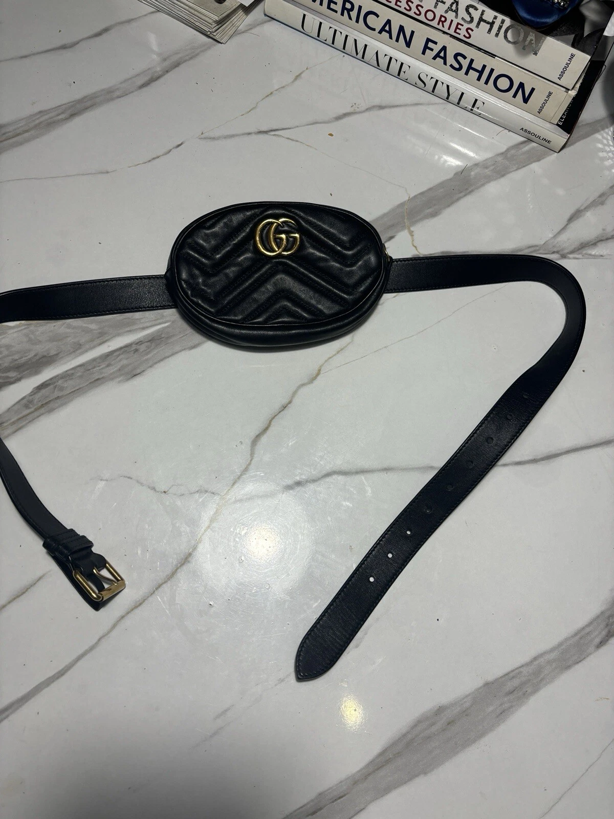 Sac/pochette ceinture fesses velours noir Gucci Marmont