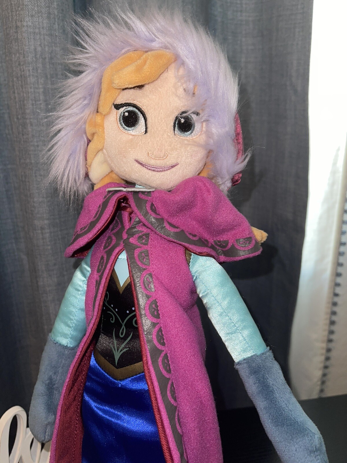 Disney Store ANNA! PLUSH DOLL 20" TALL FROM FROZEN!! Toy