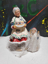 Danbury Mint New York Yankees Mrs. Clause W/ Batboy