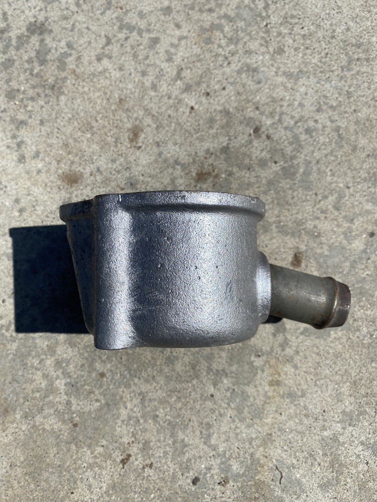 Citroen SM Maserati Merak Oil Pump Breather Housing - Bolts- C114/1