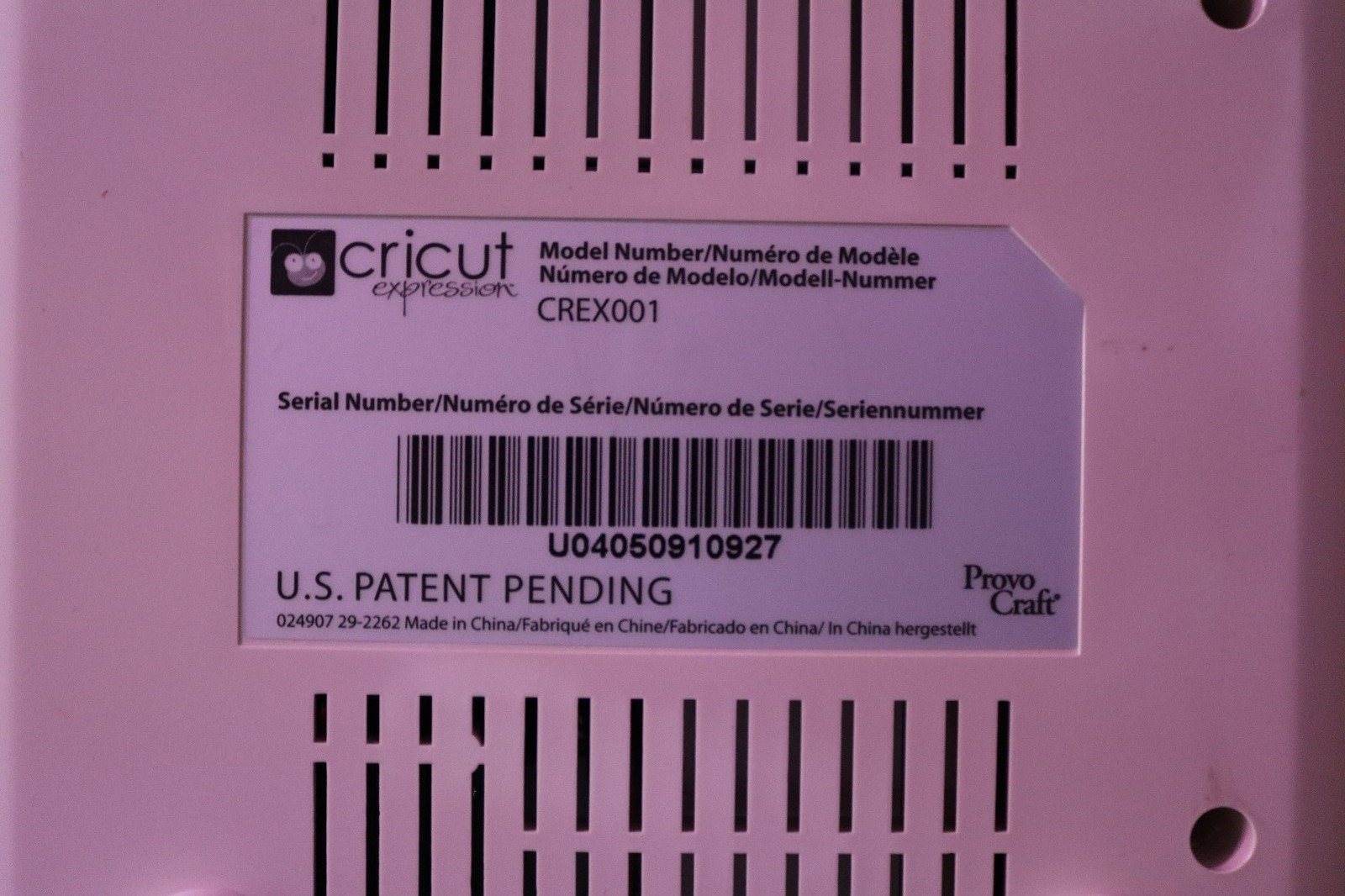 Cricut Expression, 24" Personal Electronic Cutter with original box!! Grey