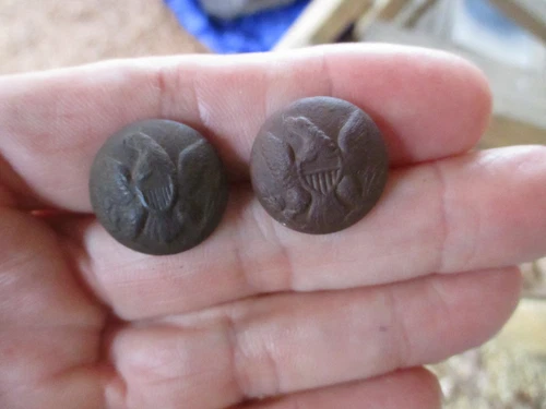 2 Civil War dug  Eagle Coat Buttons - Virginia relics
