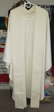 VINTAGE PRIEST CLERGY VESTMENT CHASUBLE  STOLE WINTER WHITE UNADORNED 9