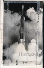 1960 Press Photo Atlas-Able rocket explodes after launch - pio04454