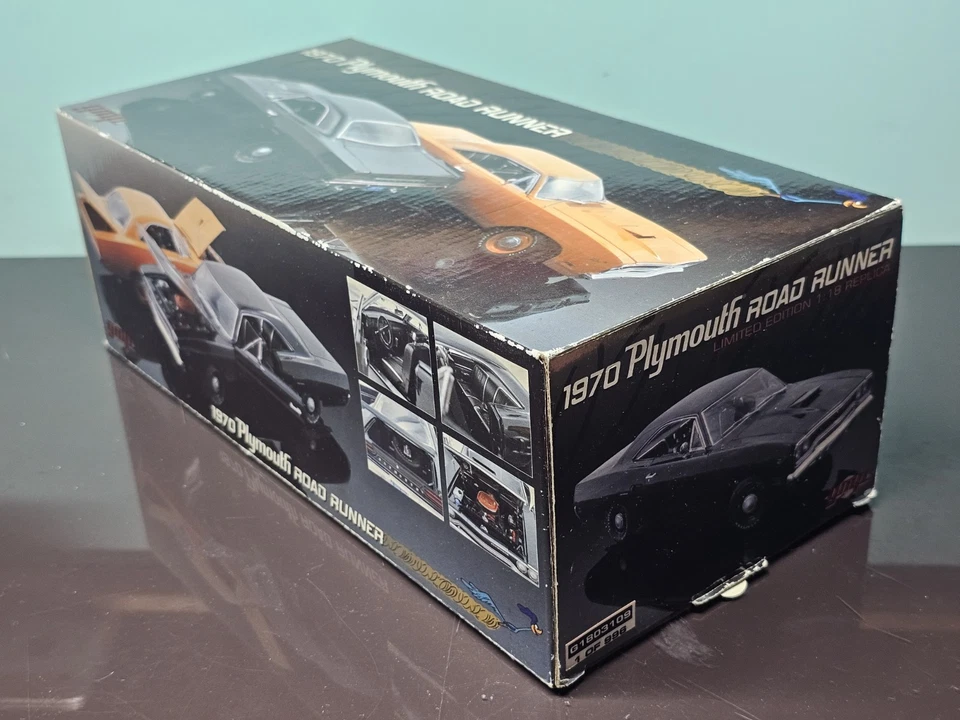 GMP 1/18 1970 Plymouth Road Runner Black RARE G1803109 - Immagine 3 di 4