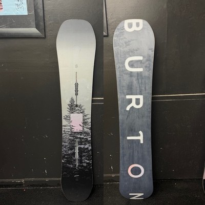 Burton Feelgood Flying V Snowboard Size  152cm (2021 Model)